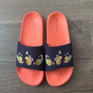 Vera Bradley Toucan Party Beach Slide Sandals (M)7-8